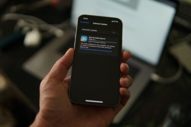 How to enable Voice isolation in iPhone