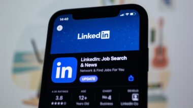 LinkedIn silently launched COLLABORATIVE ARTICLE