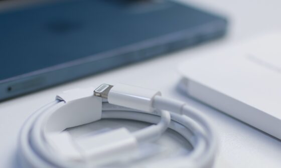 Apple iPhone 15 series to have MFi-powered USB-C port cables