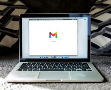 Google Empowers Users with Customizable Chatbots
